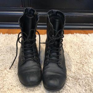 combat boots